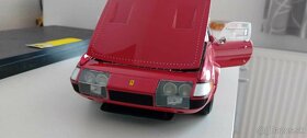 Ferrari 365 GTB/4 1:18 (kyosho) - 4
