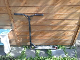 Chlapčenský bicykel a kolobežky - 4
