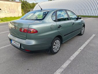 Seat Cordoba 1.2 47Kw 12V Stylance - 4