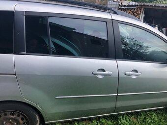 Predné dvere l+p Mazda 5 2005-2010 kod farby 22V - 4