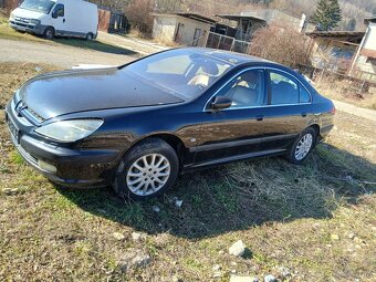 Peugeot 607 - 4