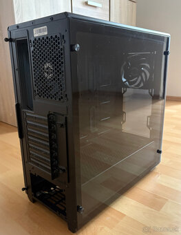 Predám PC skrinku - Phanteks Eclipse P400A Tempered Glass – - 4