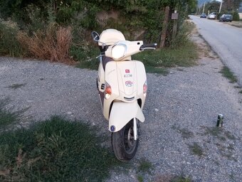 Predám Skúter Kymco 50 4T Rv2009 - 4