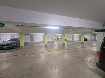 Vnútorné parkovacie miesto blízko Centra, Rezidencia Park - 4