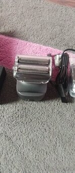 Holiaci strojček ONE LION FACE SHAVER - 4