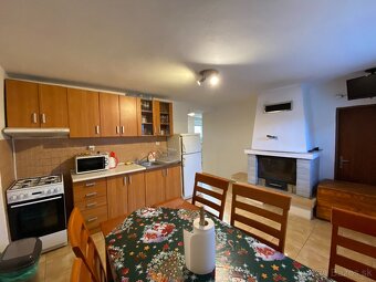 POZOR ,podstatné zníženie ceny, bývajte alebo podnikajte v r - 4