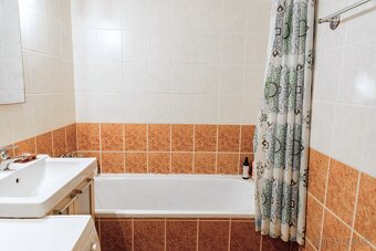 Real - H,s.r.o. ponúka na predaj 2 izbový byt Hraničná ulica - 4