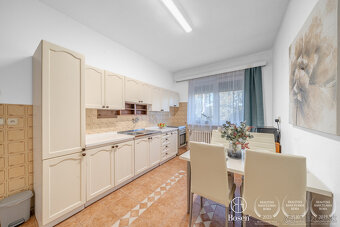 BOSEN |6 izbový RD s veľkou záhradou, s pivnicou a garážou v - 4