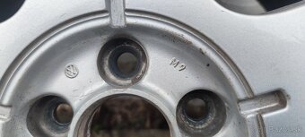 Predám elektróny VW group 6Jx15 H2, 5x100 - 4