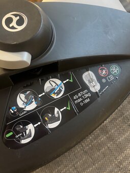 Predám vajíčko Cybex Cloud Z i - size + isofix Cybex Base Z - 4