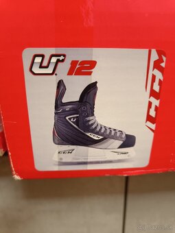 Profi nové korčule Ccm - 4