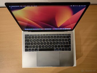 MacBook Pro 13 2017 | Core i5 • 8GB • SSD - 4