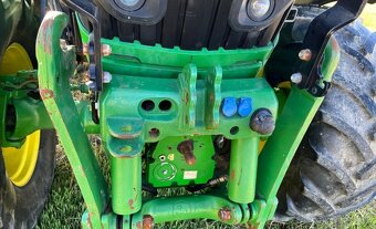 Traktor John Deere 6150 R - 4