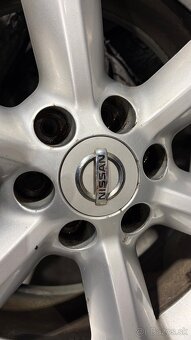 Nissan navara r17 5x114,3 - 4
