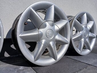 Felicia 4x100 R13 - 4