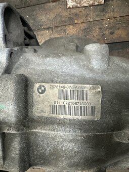 Zadný diferenciál BMW F10 520d N47 135kw - 4