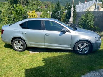 Škoda Octavia 1.6 TDI Elegance rok 2014 - 4