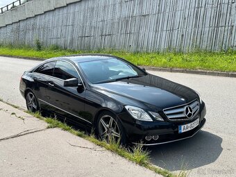 Mercedes-Benz E350 coupe - 4