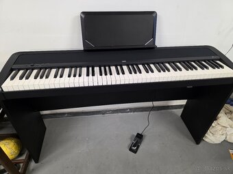 Digitalne piano Korg B1 so stojanom - 4