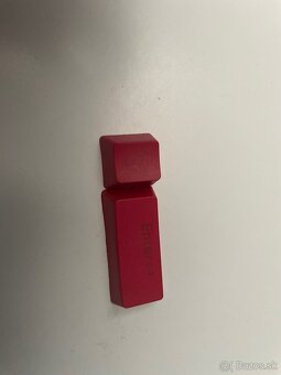 Klávesnica Yenkee ATOM Ultra Compact (RGB) - 4