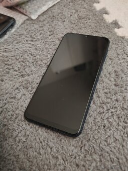 Samsung Galaxy A10 - 4
