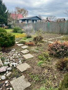 Na predaj drevená chatka na dvojpozemku na Zúgove - 4