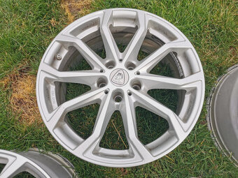 Mercedes Škoda VW - 18" alu Aluett 5x112 - 4