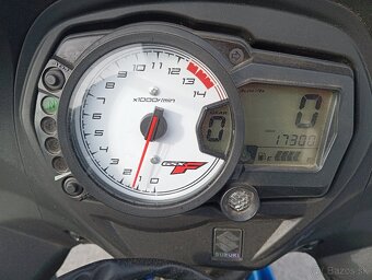 Suzuki GSX 650 FA - 4