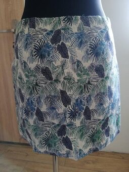 Hrubšia suknička veľkosť 40 - 4