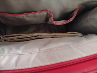 Červená kabelka - 4