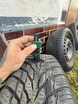 Zimné pneu nokian 205/55 r16 - 4
