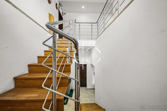 Na predaj   RD  s polyfunkciou, - okr. Zvolen - 4