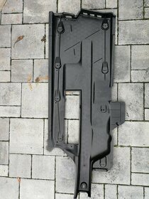 Predám kryty pod motory VW, Skoda, Audi - 4