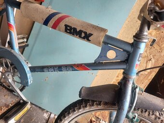 Predám bicykel BMX 20 - 4