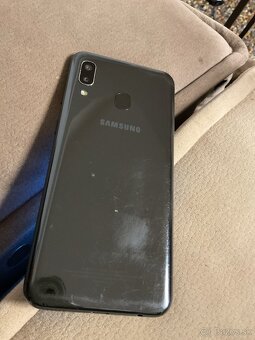 Samsung A20e 32GB/3GB - 4