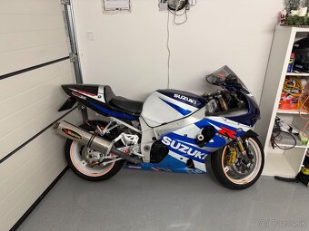 Suzuki GSX-R 1000 K1 2001 - 4