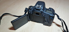 Canon Eos 760D s prislusenstvom - 4