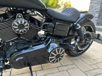 Harley Davidson Dyna Custom - 4