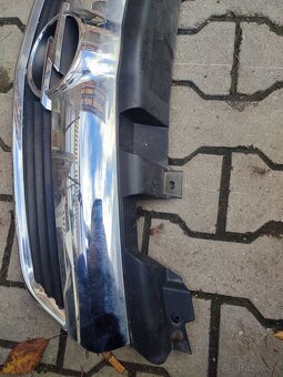 Opel Zafira B - Predná maska - 4