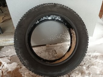 Predám zimné pneu 205/55r16 kleber - 4