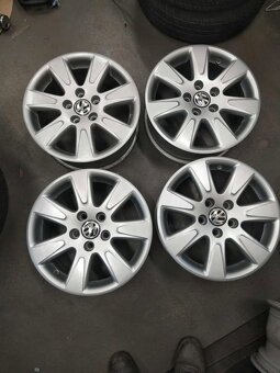 215/55 R 16 97 H XL CONTINENTAL + alu VW PASSAT. - 4