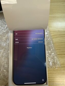 iPhone 16 Pro Max 512 GB White - 4