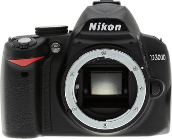 Nikon D3000 - 4