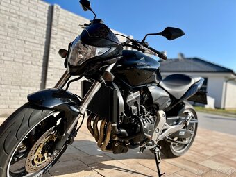 Atraktívna Honda Hornet 600F (2012) - Pripravená na Jazdu - 4