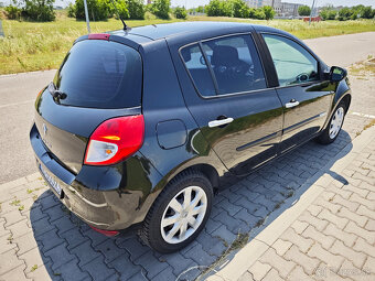 Predám Renault Clio 1.2 benzín, automat - 4