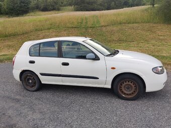 Predam nissan almera - 4