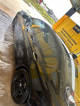 BMW 530d xDrive - 4
