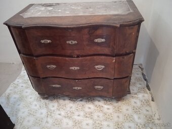 Vitrina starožitna - 4