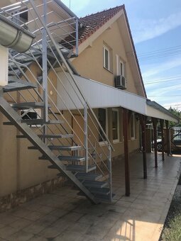 Na prenájom priestory v centre Hurbanova s parkovaním - 4