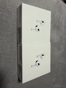 2x Airpods 3 - 4